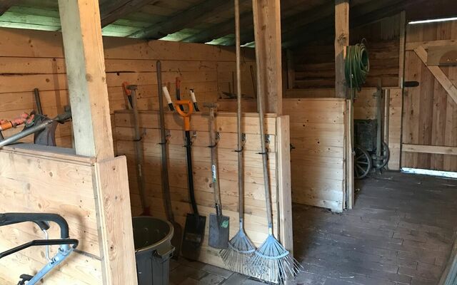 Im Februar wurde unser Gartenschuppen gründlich aufgeräumt
